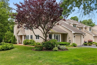 /international/us/34-cedar-ridge-lane-bay-shore-ny-110109120289/
