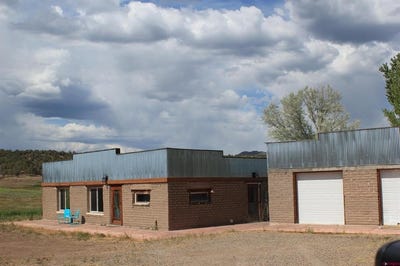 /international/us/8866-state-highway-151-ignacio-co-110108566600/