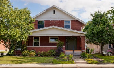 /international/us/702-w-daugherty-street-webb-city-mo-110099933915/