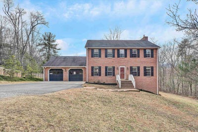 /international/us/6976-pine-needle-drive-boones-mill-va-110105319331/