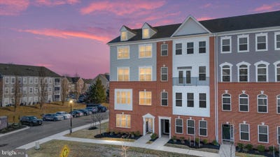 /international/us/7738-port-capital-drive-elkridge-md-110107383684/