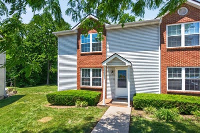 /international/us/418-wabarto-way-nicholasville-ky-110108567971/