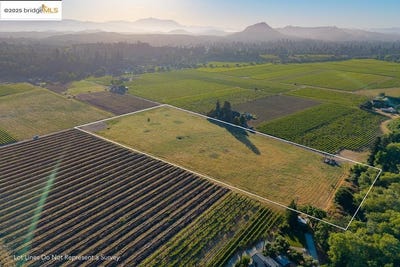 /international/us/838-dry-creek-healdsburg-ca-110106754625/