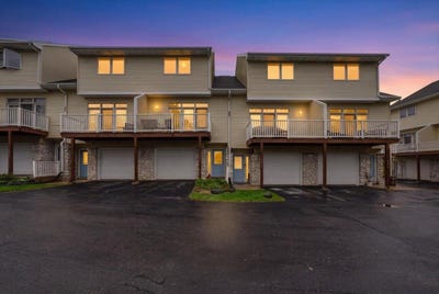 /international/us/4466-gray-road-deforest-wi-110110382033/