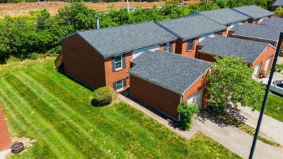 /international/us/3629-squires-woods-way-lexington-ky-110108034989/