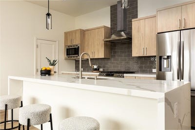 /international/us/1901-s-harwood-street-dallas-tx-110108165090/