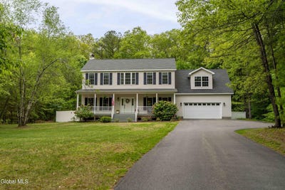 /international/us/117-rowland-street-ballston-spa-ny-110108548704/
