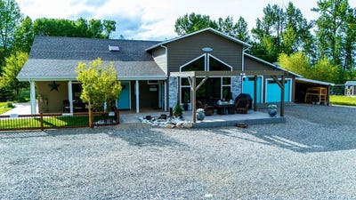 /international/us/7734-us-hwy-212-roberts-mt-110108381092/