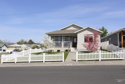 /international/us/1803-16th-st-lewiston-id-110107482286/
