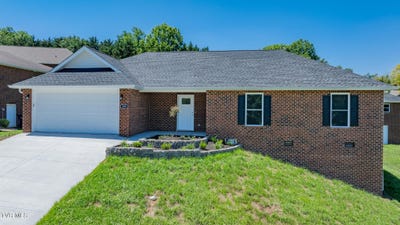 /international/us/209-farmington-drive-greeneville-tn-110108538182/