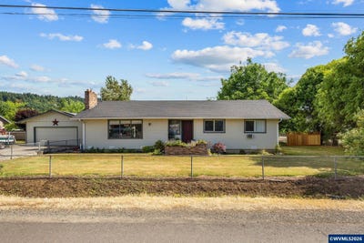 /international/us/4509-long-st-sweet-home-or-110109038789/