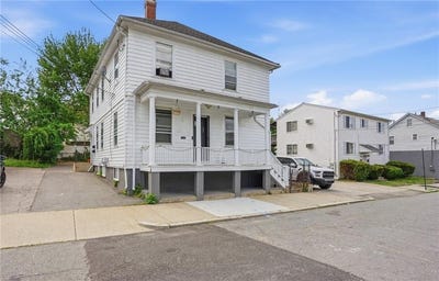 /international/us/144-dante-street-providence-ri-110108268122/