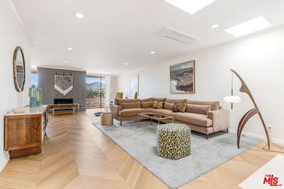 /international/us/15480-antioch-st-pacific-palisades-ca-110109301828/