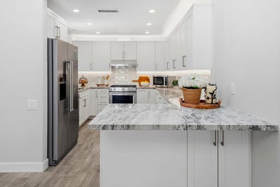 /international/us/48963-canyon-crest-lane-palm-desert-ca-110108805063/
