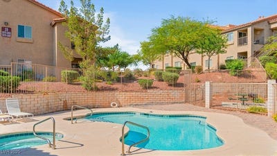 /international/us/2110-los-feliz-street-las-vegas-nv-110100981568/