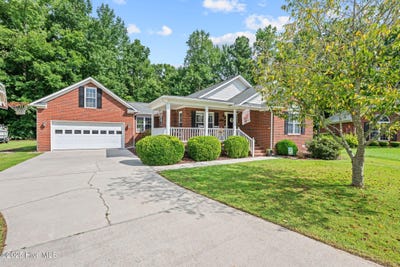/international/us/140-hidden-pond-drive-new-bern-nc-110101090648/?lang=en