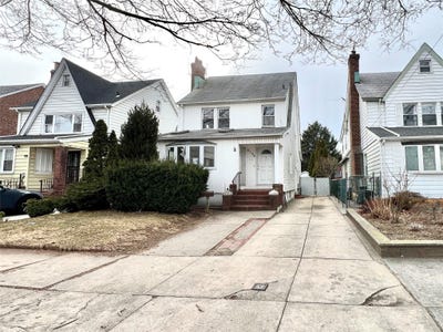 /international/us/6136-220th-street-oakland-gardens-ny-110099169274/