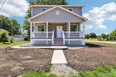 /international/us/517-sarah-street-livingston-il-110108503697/