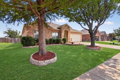 /international/us/200-independence-trail-forney-tx-110120450089/