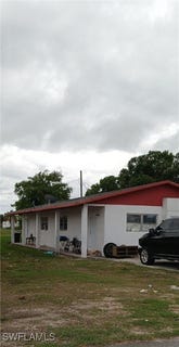 /international/us/428-avenue-f-nw-moore-haven-fl-110099506414/?lang=en