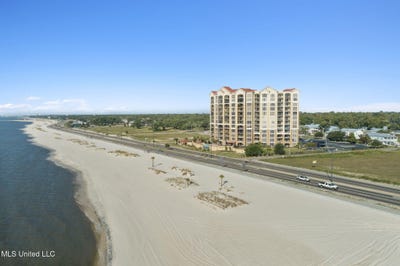 /international/us/1200-beach-drive-lot-104-gulfport-ms-110105309002/