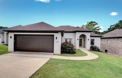 /international/us/8001-kanis-pines-drive-little-rock-ar-110108448327/