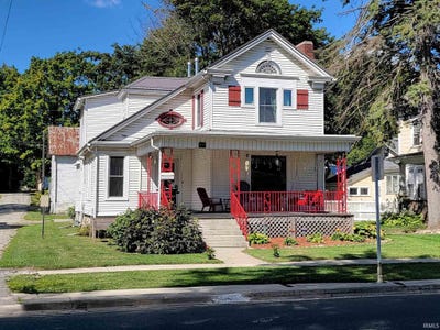 /international/us/307-n-detroit-street-lagrange-in-110105292137/