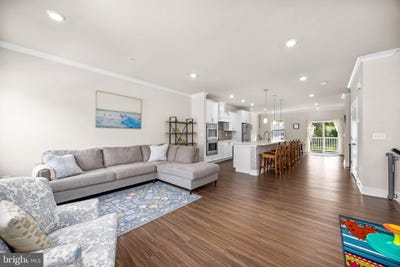 /international/us/12452-sea-oaks-lane-berlin-md-110099813769/