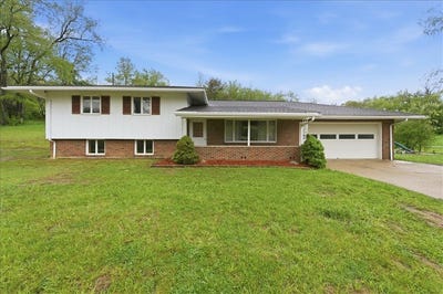 /international/us/795-geidel-rd-ford-city-pa-110107819944/