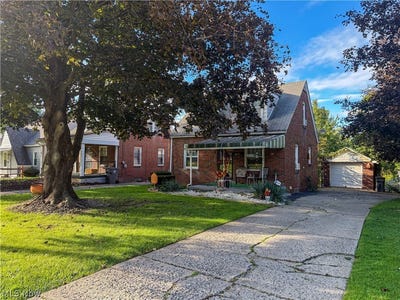 /international/us/418-e-laclede-avenue-youngstown-oh-110110337168/