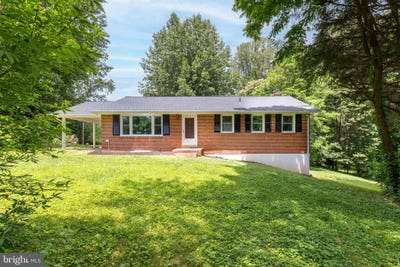 /international/us/6511-briggs-road-warrenton-va-110100310206/
