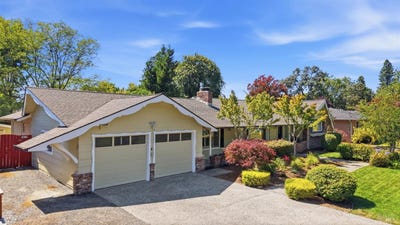 /international/us/373-piezzi-road-santa-rosa-ca-110109230270/