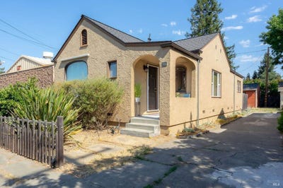 /international/us/619-oak-street-santa-rosa-ca-110100722810/