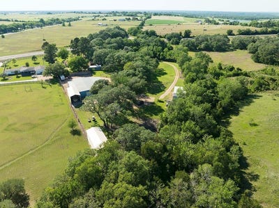 /international/us/000-south-highway-77-la-grange-tx-110108235071/
