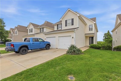 /international/us/15497-nw-123rd-street-platte-city-mo-110107893455/