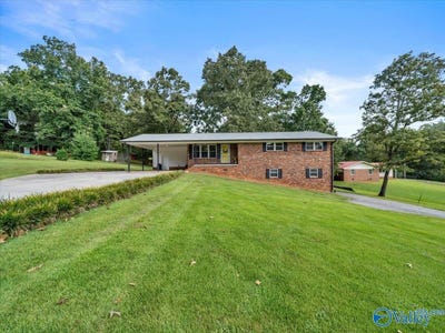 /international/us/1606-winn-road-scottsboro-al-110110326922/