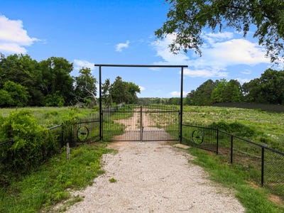 /international/us/1274-fm-2906-longview-tx-110107613776/