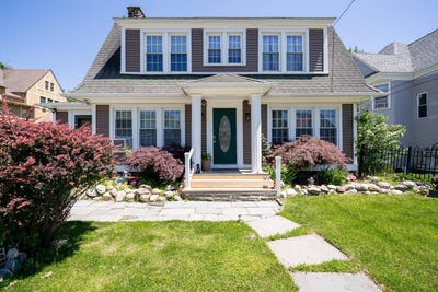 /international/us/45-saint-john-st-monticello-ny-110100475371/