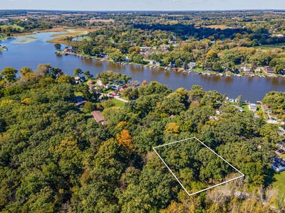 /international/us/salem-avenue-lot-44-45-46-johnsburg-il-110120152159/