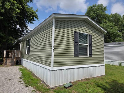 /international/us/300-west-albert-st-maize-ks-110108819300/