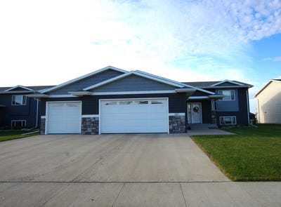 /international/us/1127-ne-32nd-avenue-aberdeen-sd-110108226142/