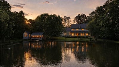 /international/us/175-whitetail-road-seale-al-110107548718/