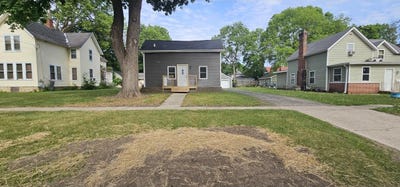 /international/us/831-harrison-avenue-beloit-wi-110108236182/