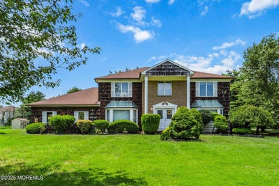 /international/us/111-tally-drive-freehold-nj-110100947187/