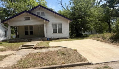 /international/us/719-plum-pine-bluff-ar-110108107138/