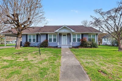 /international/us/67-lowell-st-murphy-nc-110105794501/