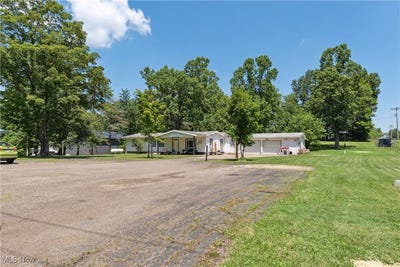 /international/us/8409-county-road-35-millersburg-oh-110100799968/?lang=zh-tw