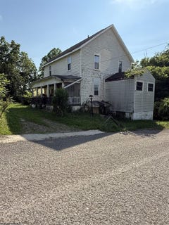 /international/us/57-chatham-hill-farmington-wv-110100815256/