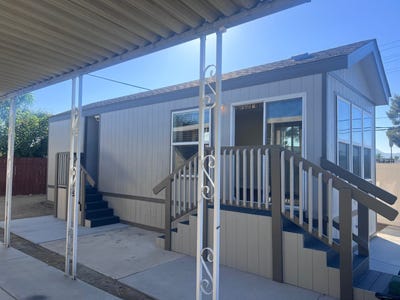 /international/us/1445-w-florida-ave-hemet-ca-110103233528/