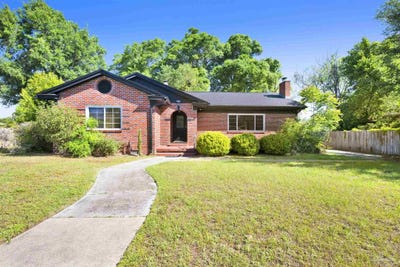 /international/us/2016-e-scott-st-pensacola-fl-110107516873/
